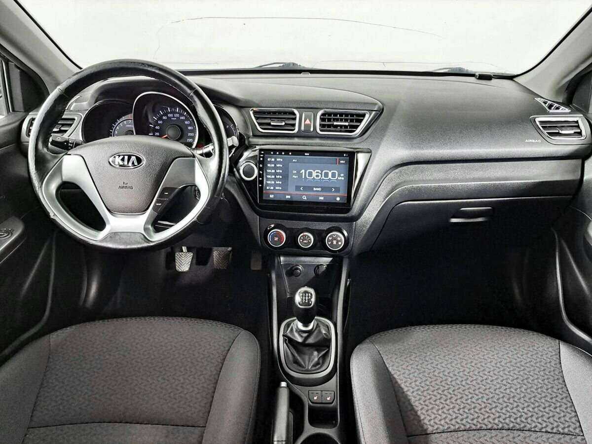 Kia Rio б/у, 2015, Механическая. Фото: #11