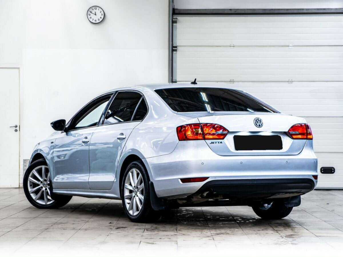 Volkswagen Jetta б/у, 2013, Автоматическая. Фото: #3