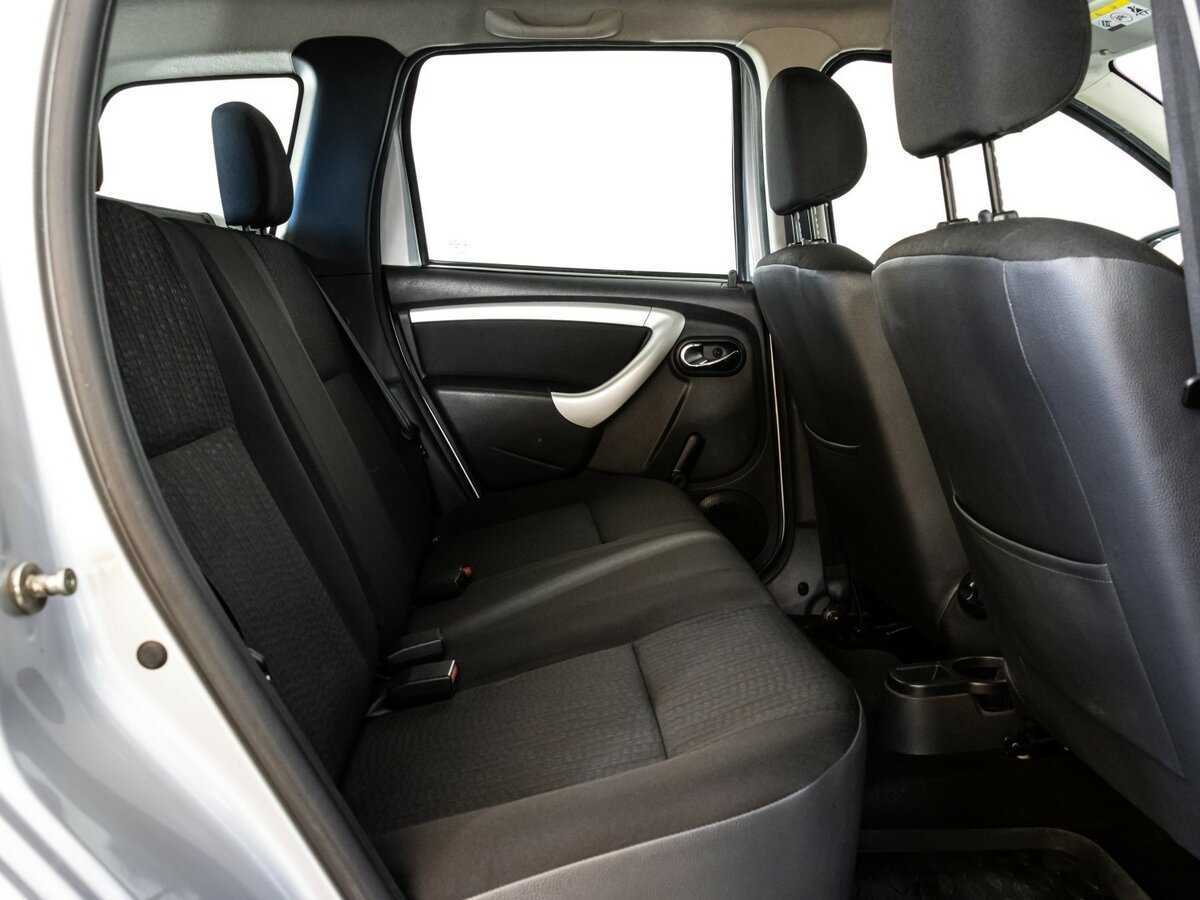 Nissan Terrano б/у, 2014, Автоматическая. Фото: #11
