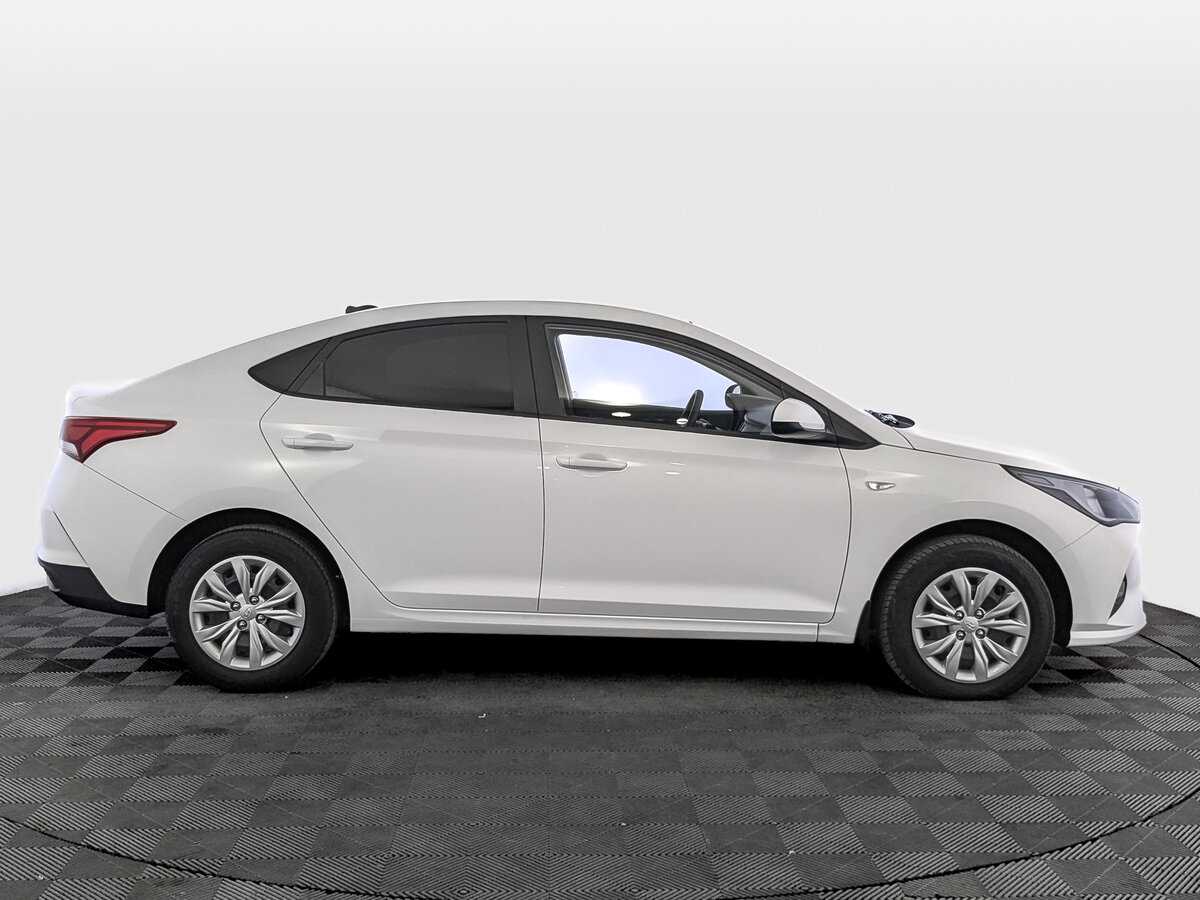 Hyundai Solaris б/у, 2022, Автоматическая. Фото: #3