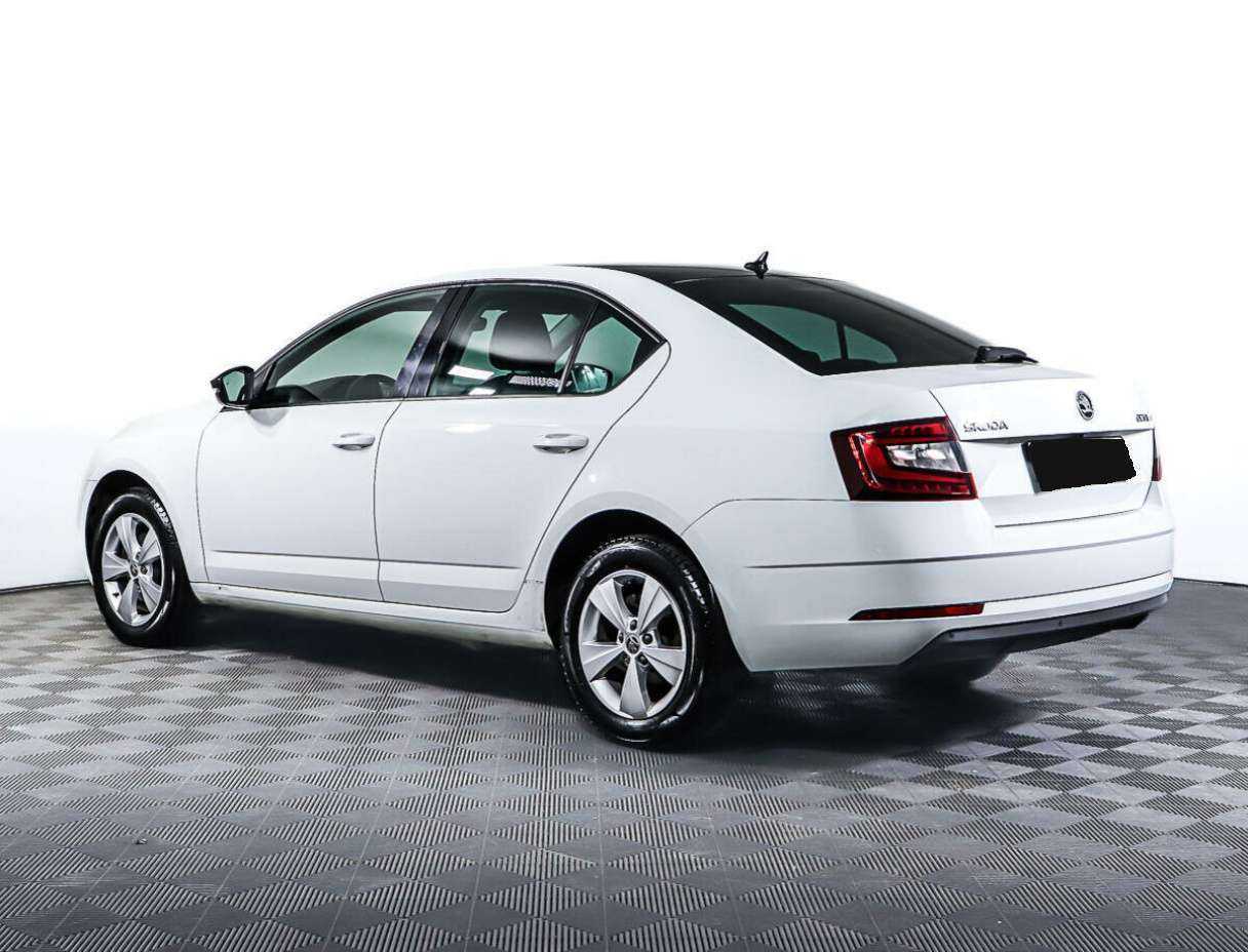 Skoda Octavia б/у, 2019, Роботизированная. Фото: #6