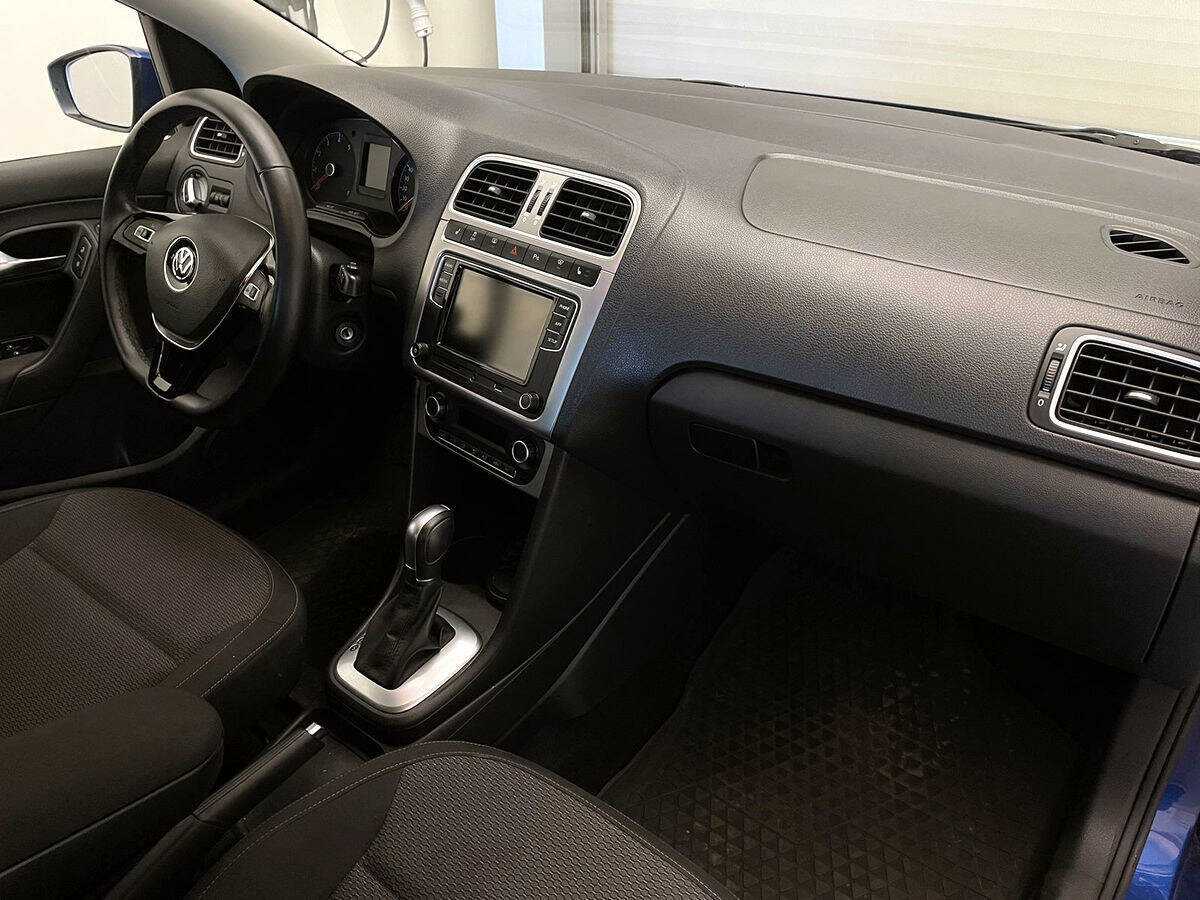 Volkswagen Polo б/у, 2018, Автоматическая. Фото: #6