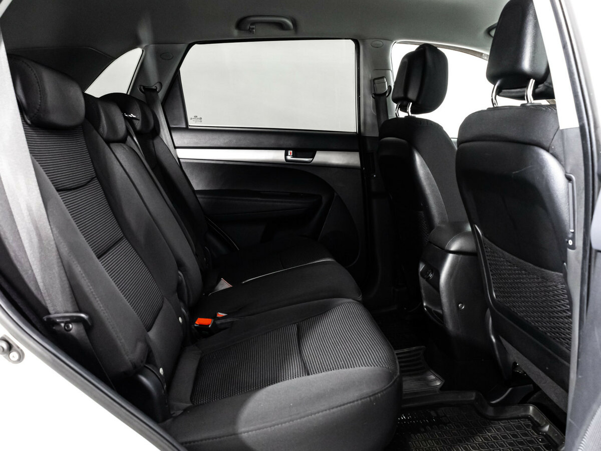 Kia Sorento б/у, 2013, Автоматическая. Фото: #12