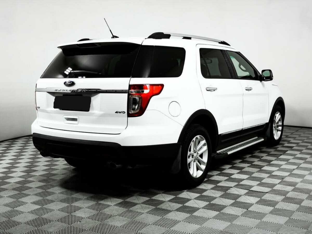 Ford Explorer б/у, 2013, Автоматическая. Фото: #4