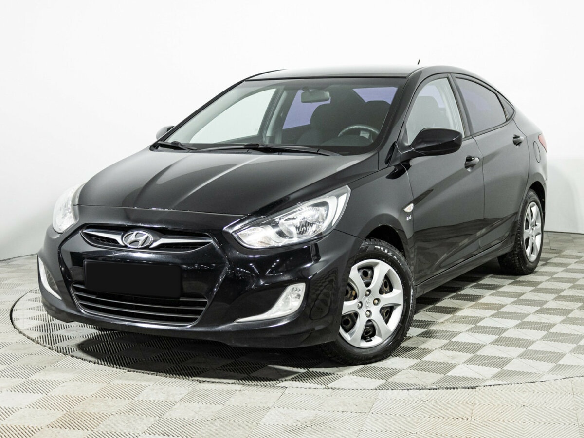 Hyundai Solaris б/у, 2012, Механическая. Фото: #0
