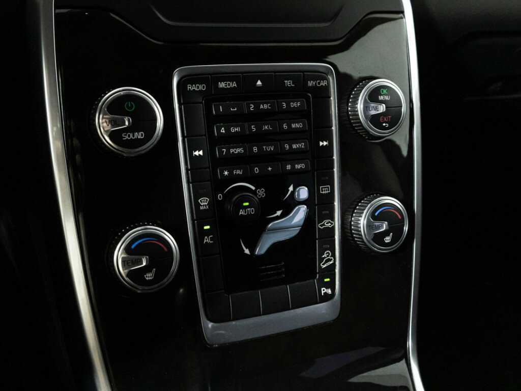 Volvo XC70 б/у, 2015, Автоматическая. Фото: #13
