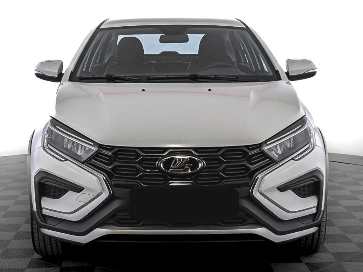 Lada (ВАЗ) Vesta б/у, 2024, Механическая. Фото: #1