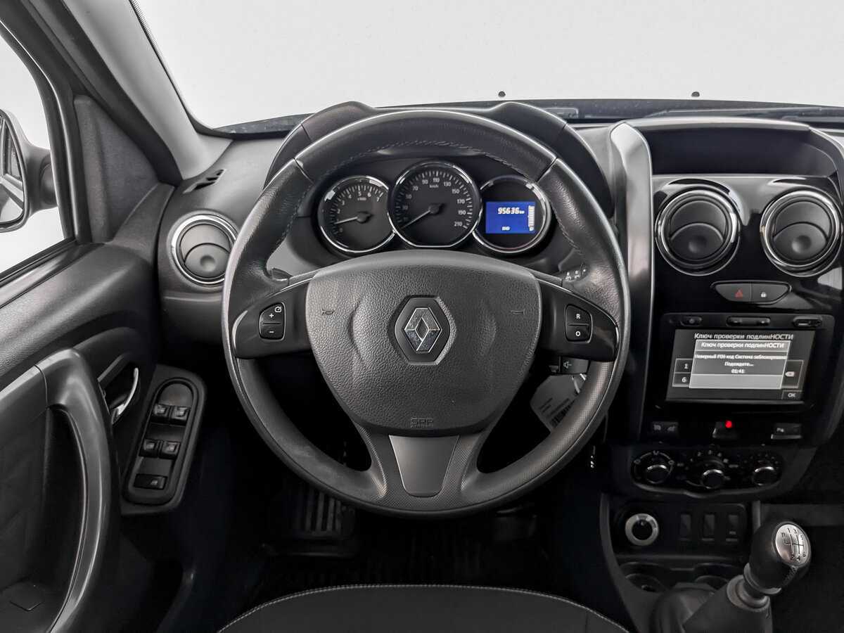 Renault Duster б/у, 2016, Механическая. Фото: #16