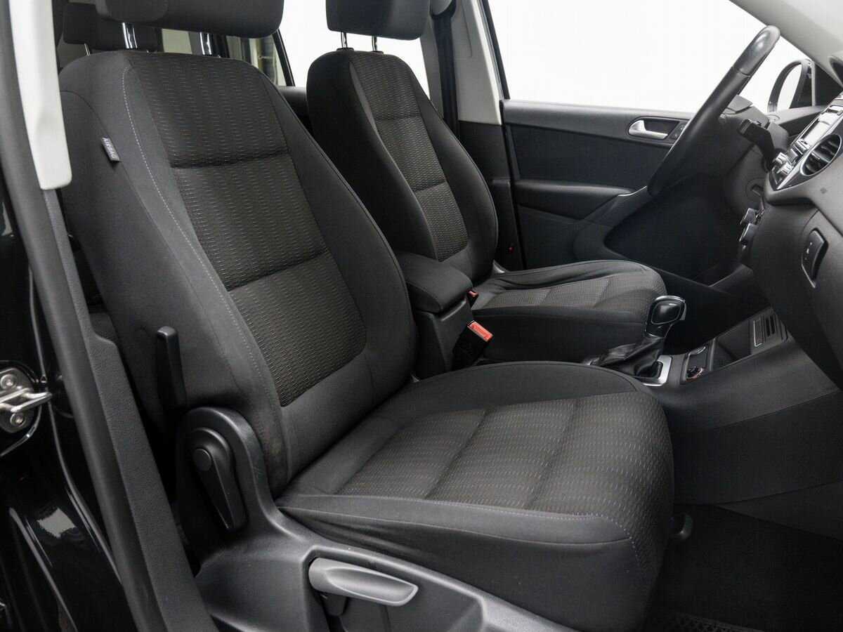 Volkswagen Tiguan б/у, 2013, Автоматическая. Фото: #8