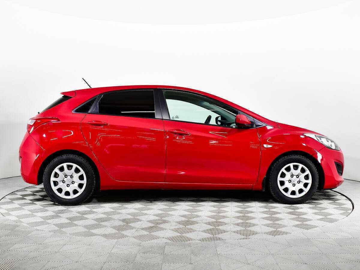 Hyundai i30 б/у, 2014, Автоматическая. Фото: #3