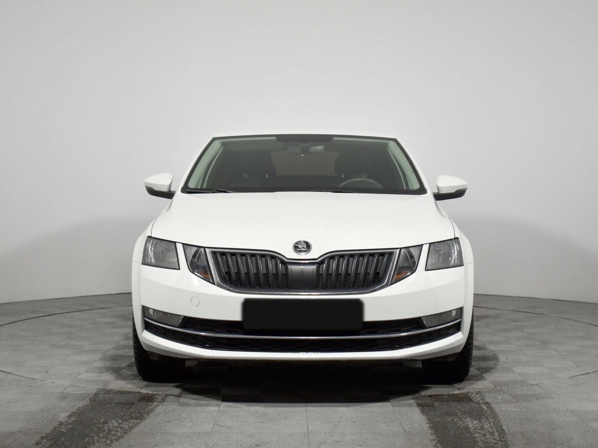 Skoda Octavia б/у, 2018, Роботизированная. Фото: #1