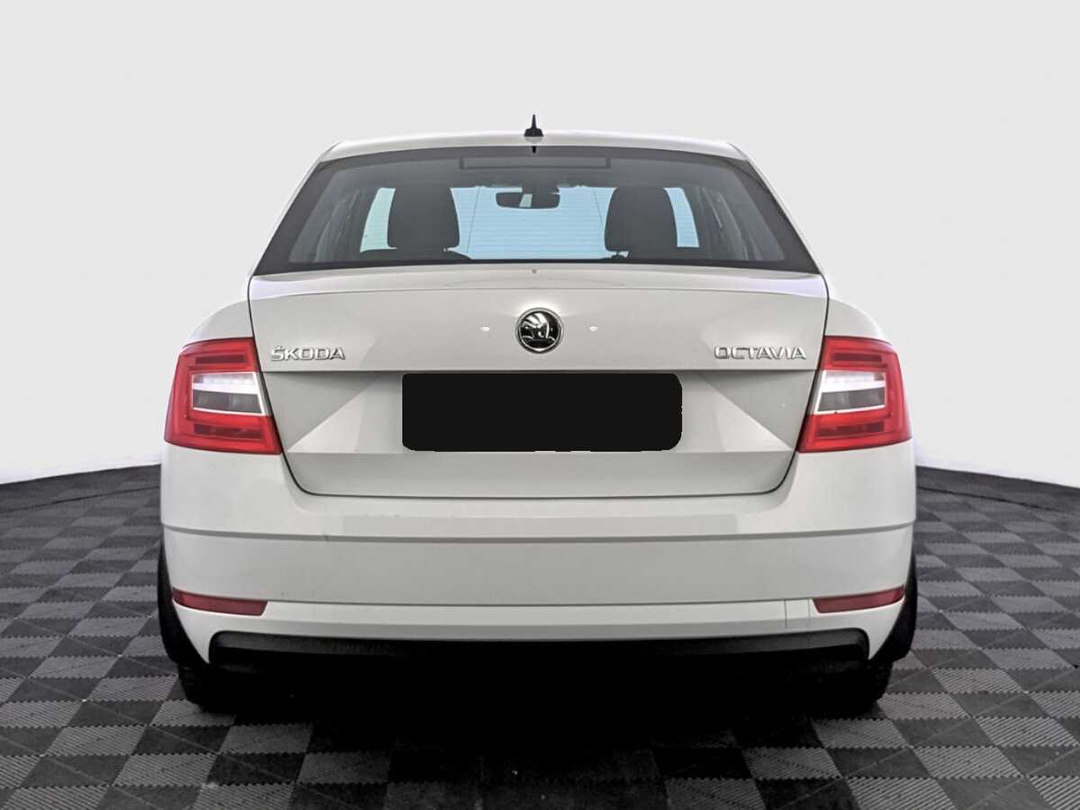 Skoda Octavia б/у, 2017, Механическая. Фото: #5