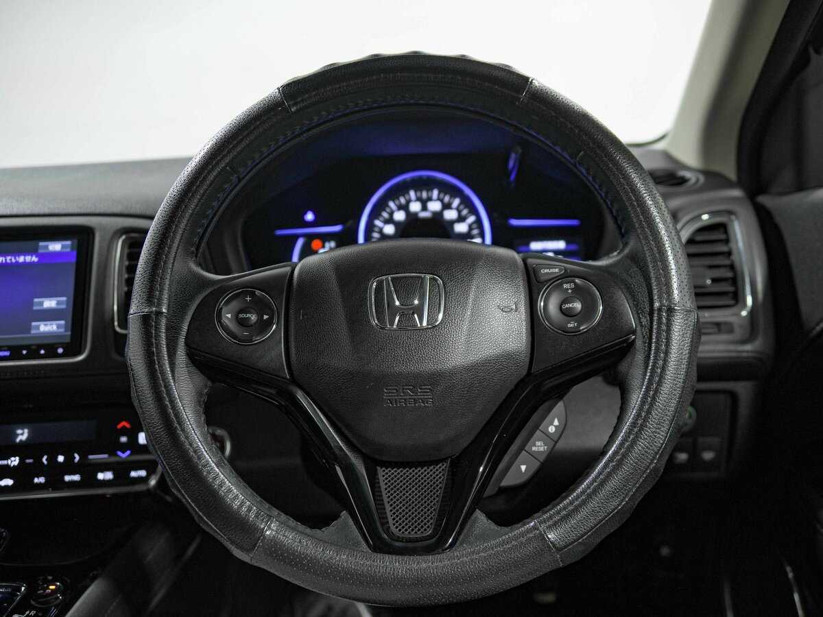 Honda Vezel б/у, 2014, Роботизированная. Фото: #7
