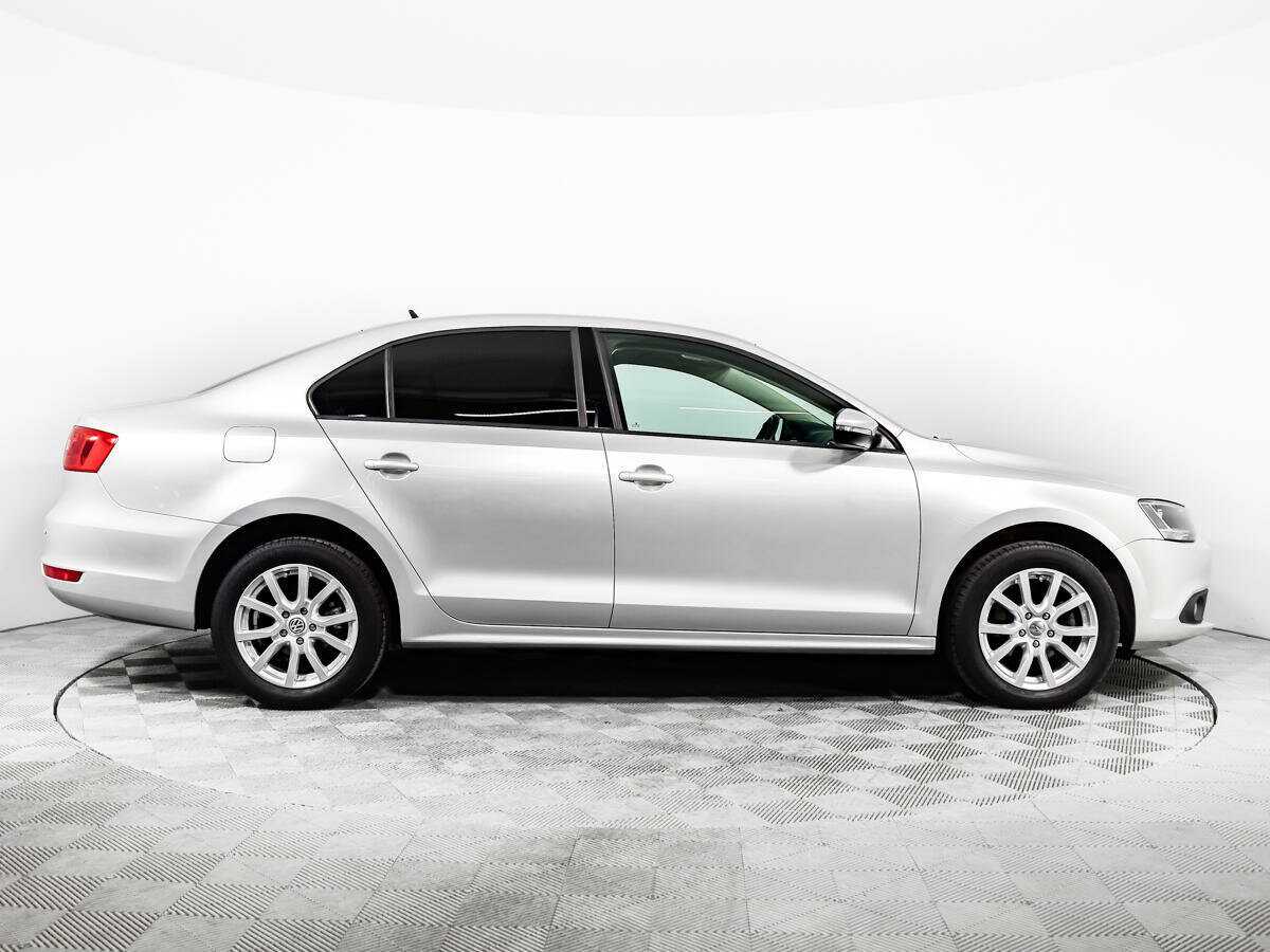Volkswagen Jetta б/у, 2014, Роботизированная. Фото: #3