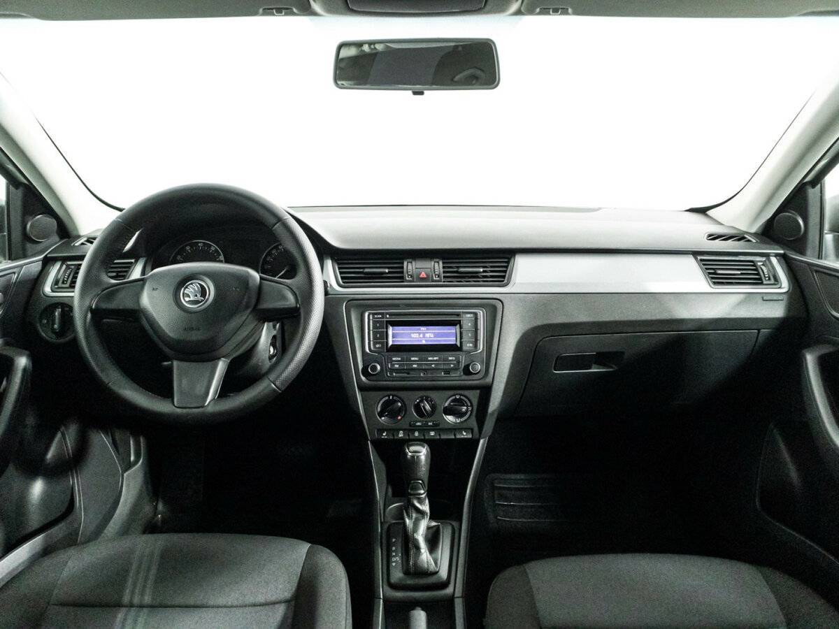 Skoda Rapid б/у, 2015, Автоматическая. Фото: #12