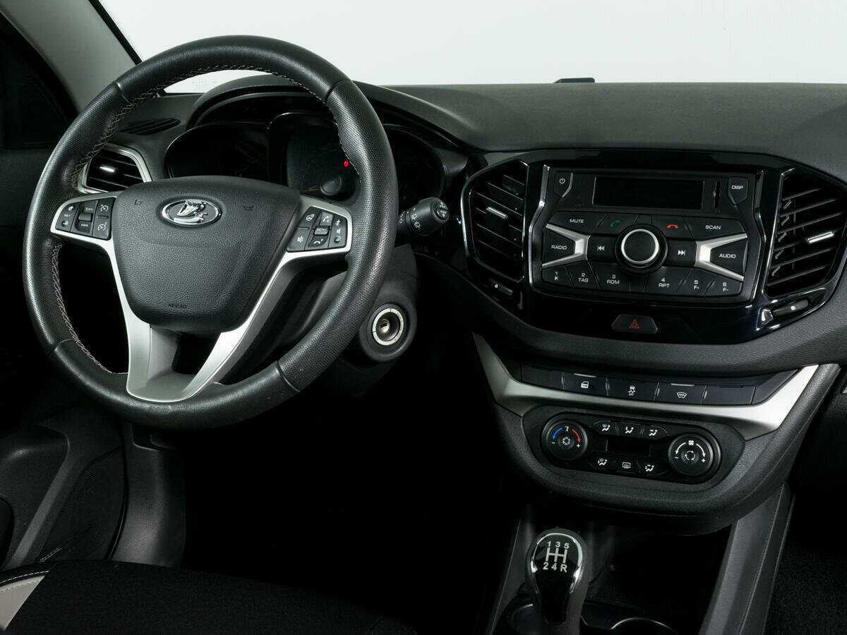Lada (ВАЗ) Vesta б/у, 2020, Механическая. Фото: #11