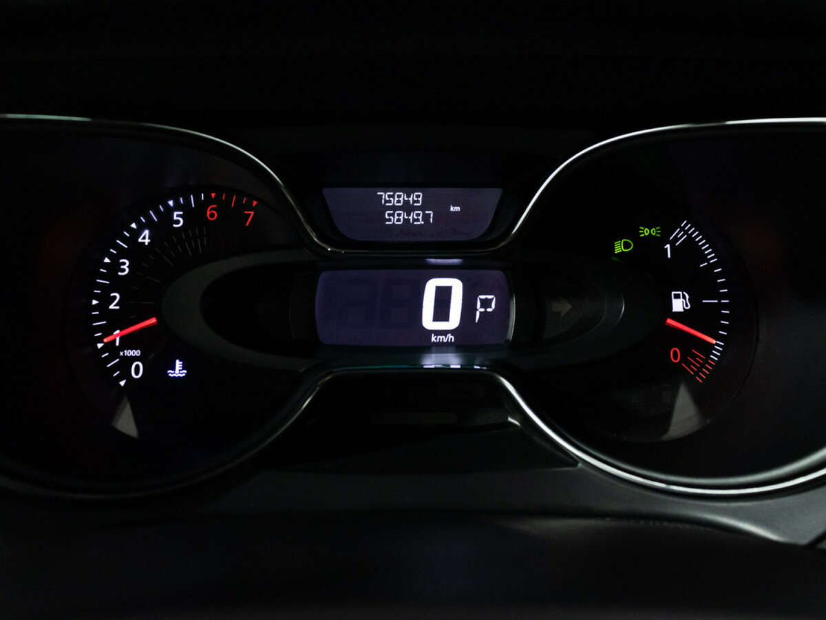 Renault Kaptur б/у, 2017, Вариатор. Фото: #11