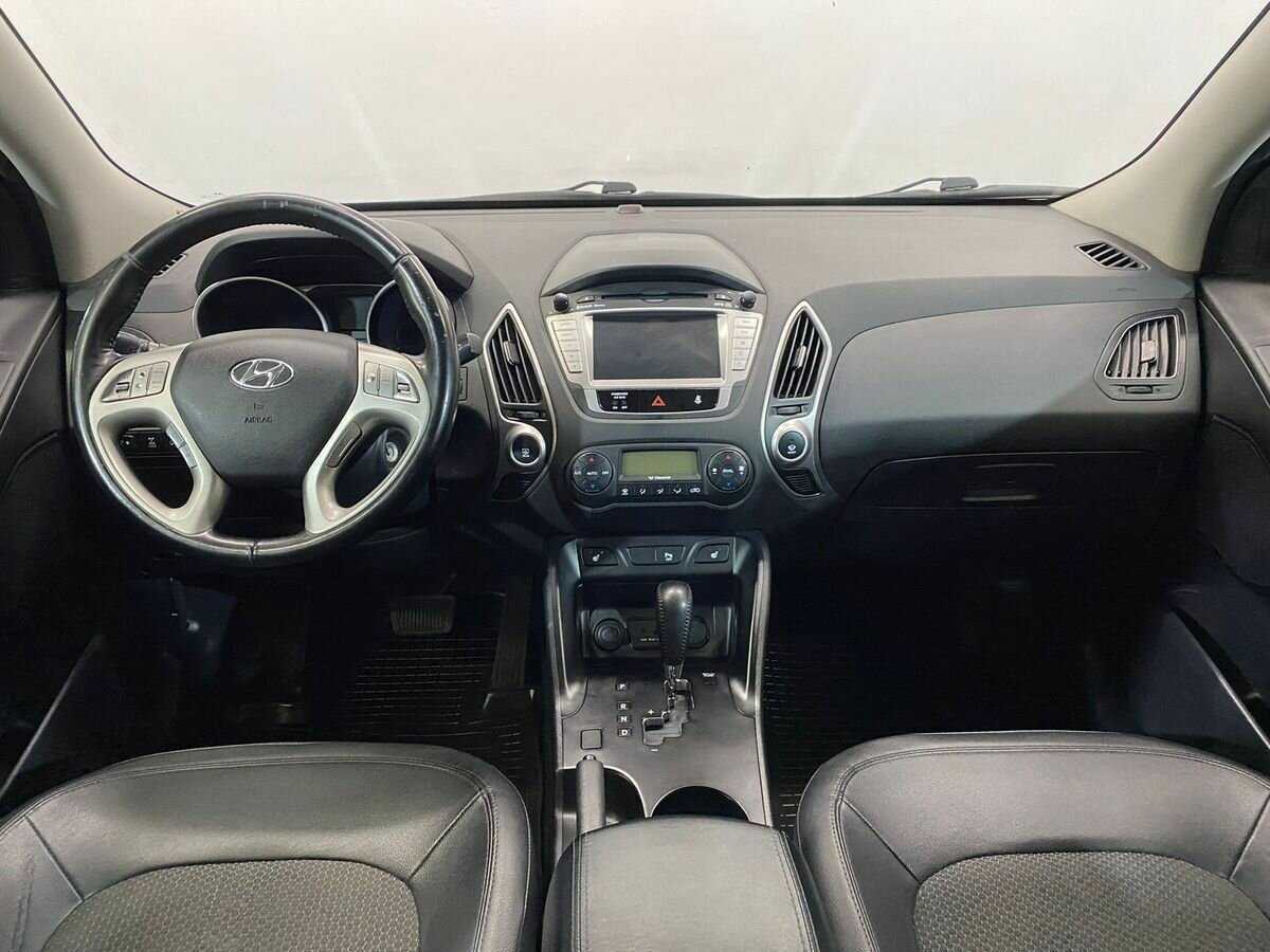 Hyundai ix35 б/у, 2012, Автоматическая. Фото: #8