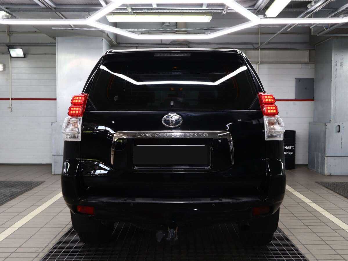 Toyota Land Cruiser Prado б/у, 2013, Автоматическая. Фото: #2
