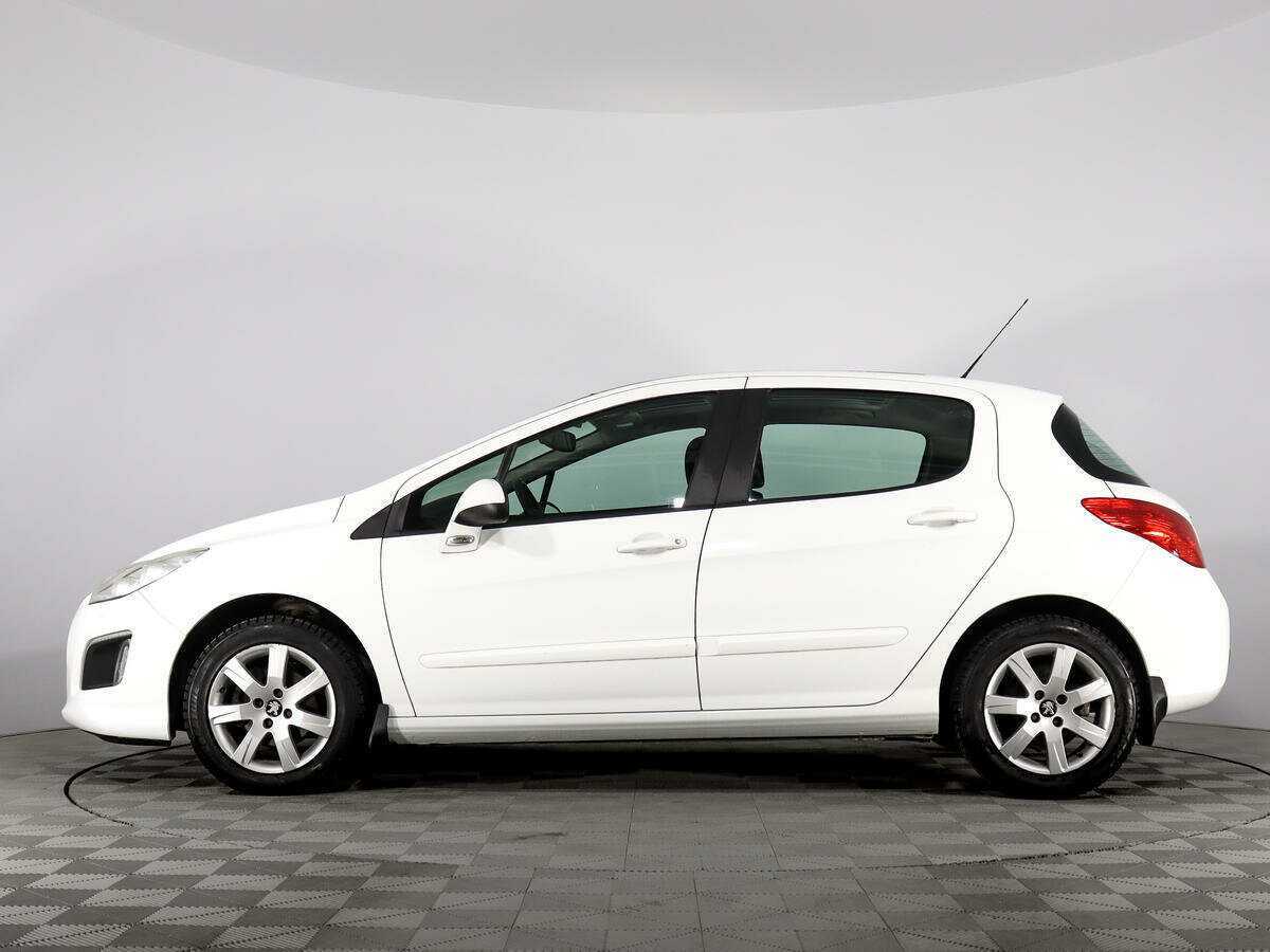 Peugeot 308 б/у, 2012, Автоматическая. Фото: #7