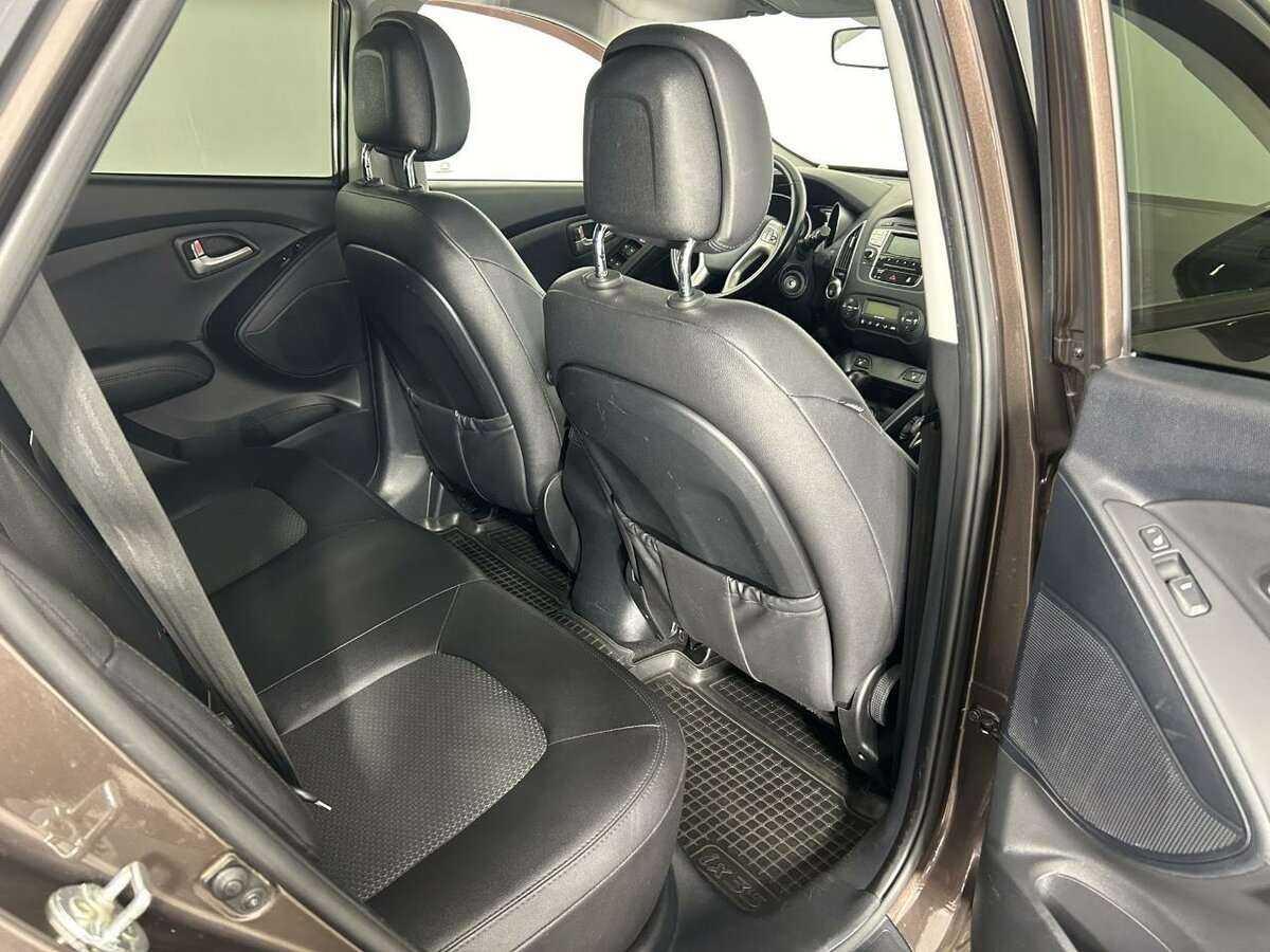 Hyundai ix35 б/у, 2013, Автоматическая. Фото: #16