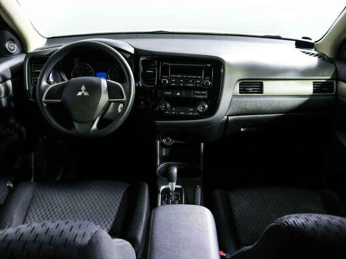 Mitsubishi Outlander б/у, 2012, Вариатор. Фото: #9