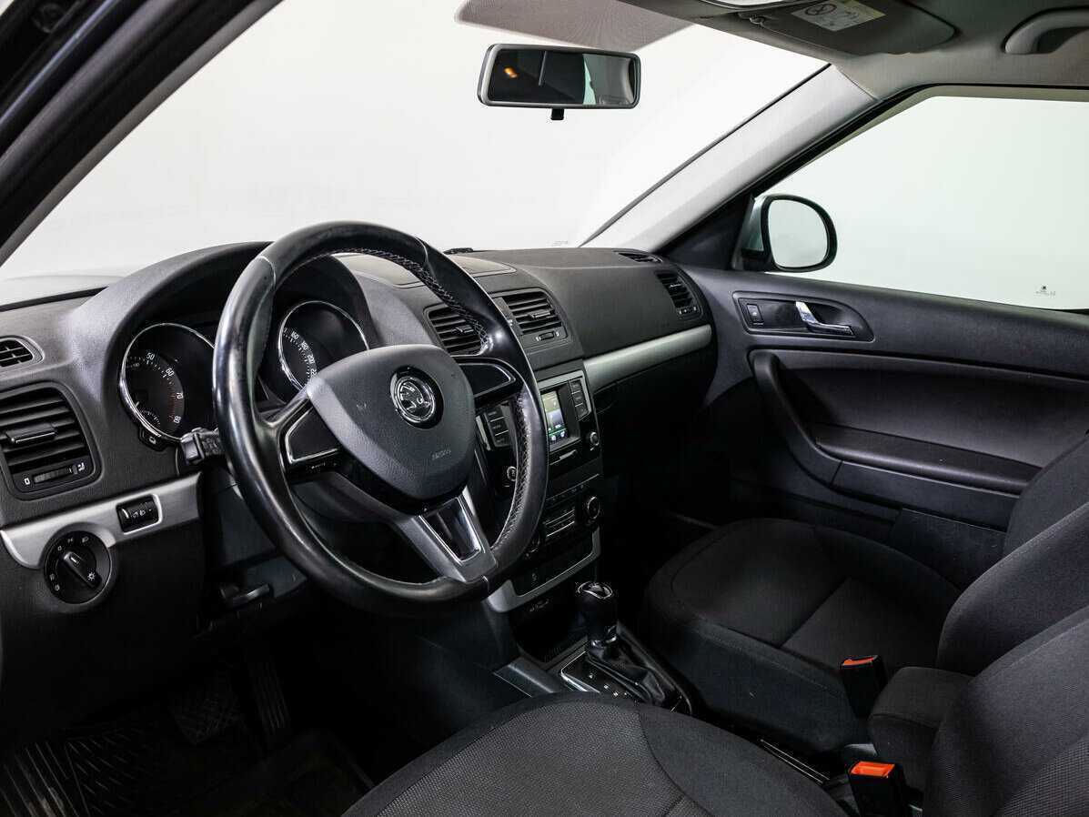 Skoda Yeti б/у, 2015, Автоматическая. Фото: #10