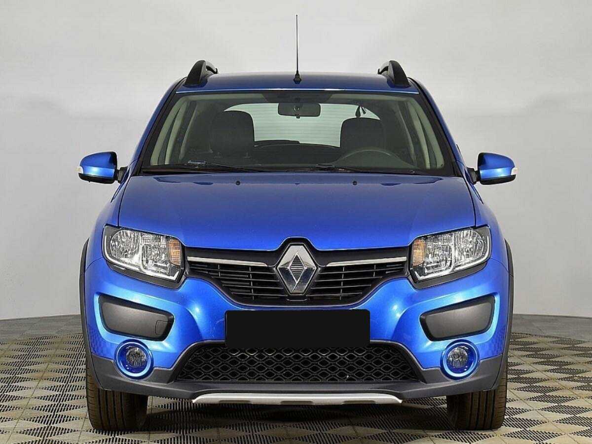 Renault Sandero б/у, 2016, Механическая. Фото: #2