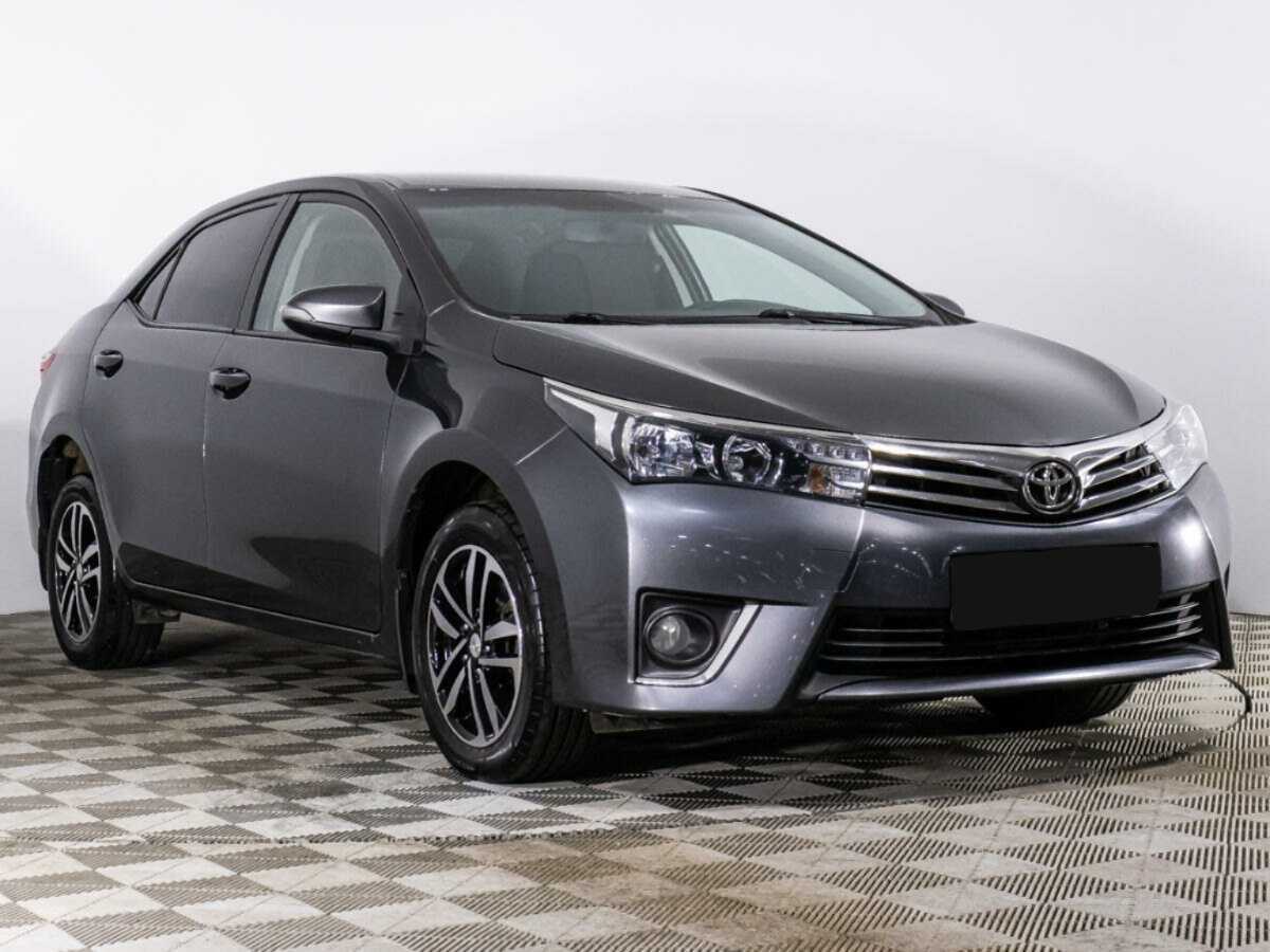 Toyota Corolla б/у, 2015, Механическая. Фото: #2