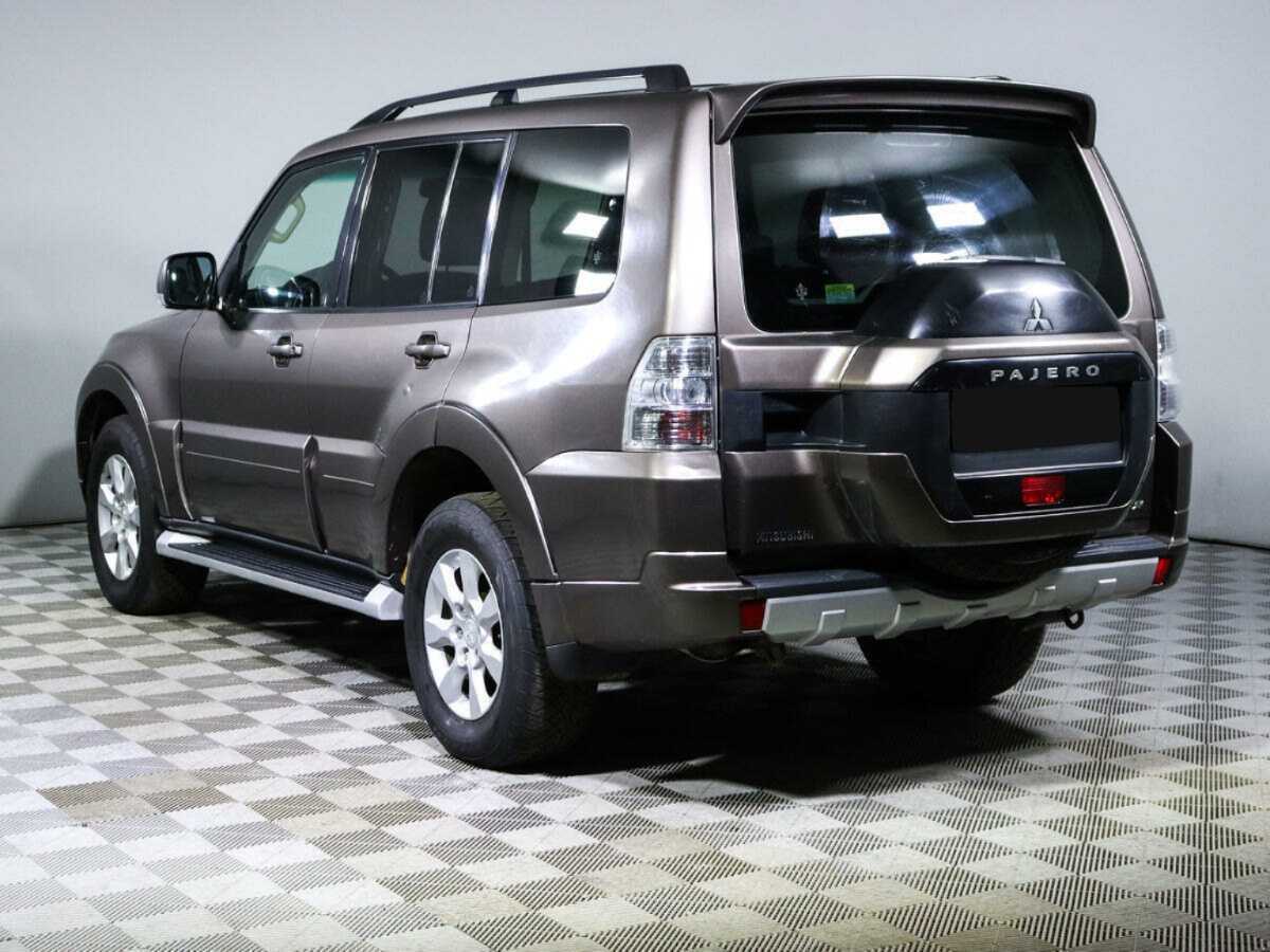 Mitsubishi Pajero б/у, 2014, Автоматическая. Фото: #5