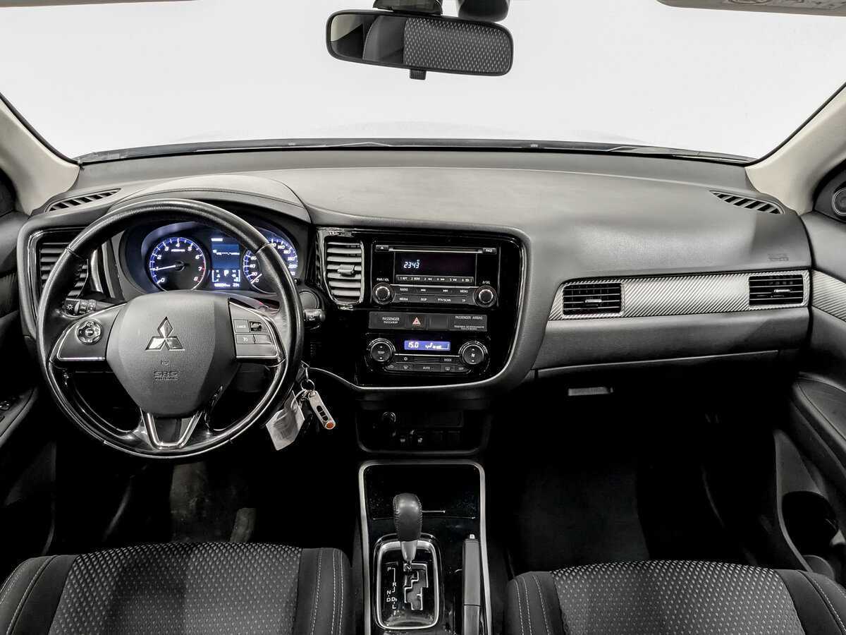 Mitsubishi Outlander б/у, 2017, Вариатор. Фото: #13