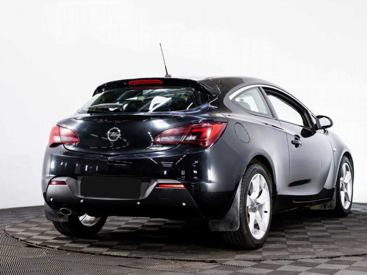 Opel Astra б/у, 2013, Механическая. Фото: #5