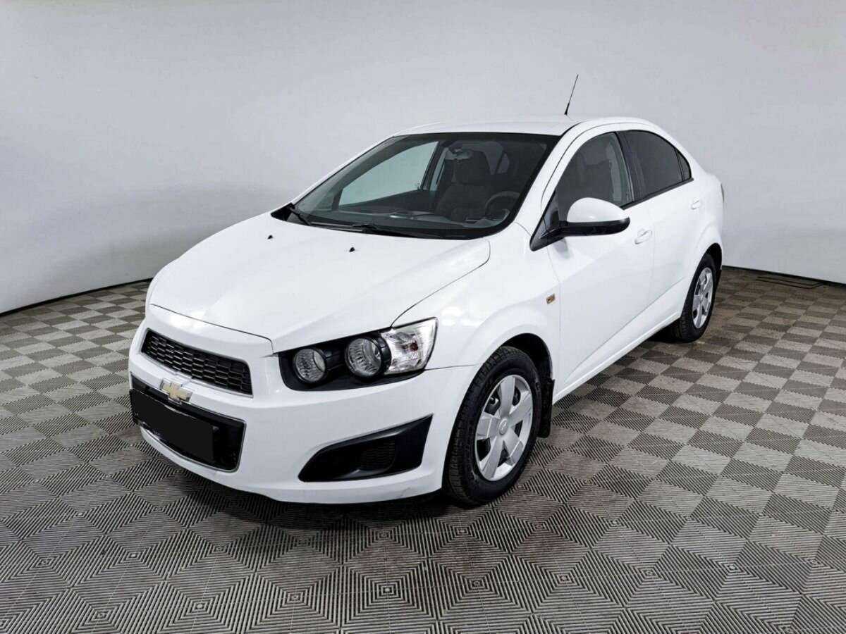 Chevrolet Aveo б/у, 2013, Автоматическая. Фото: #0