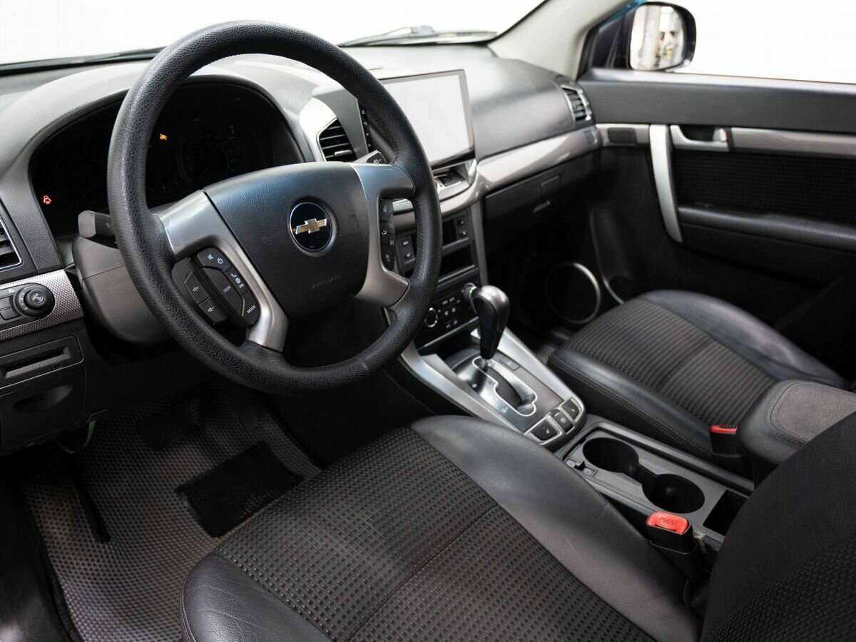 Chevrolet Captiva б/у, 2012, Автоматическая. Фото: #6