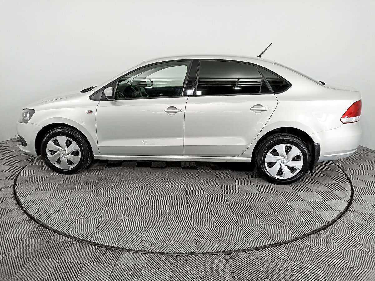 Volkswagen Polo б/у, 2013, Механическая. Фото: #7