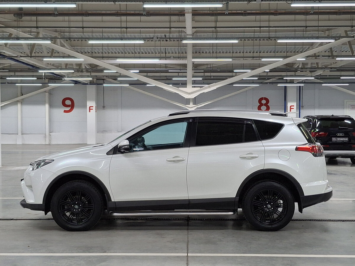 Toyota RAV4 б/у, 2017, Автоматическая. Фото: #7