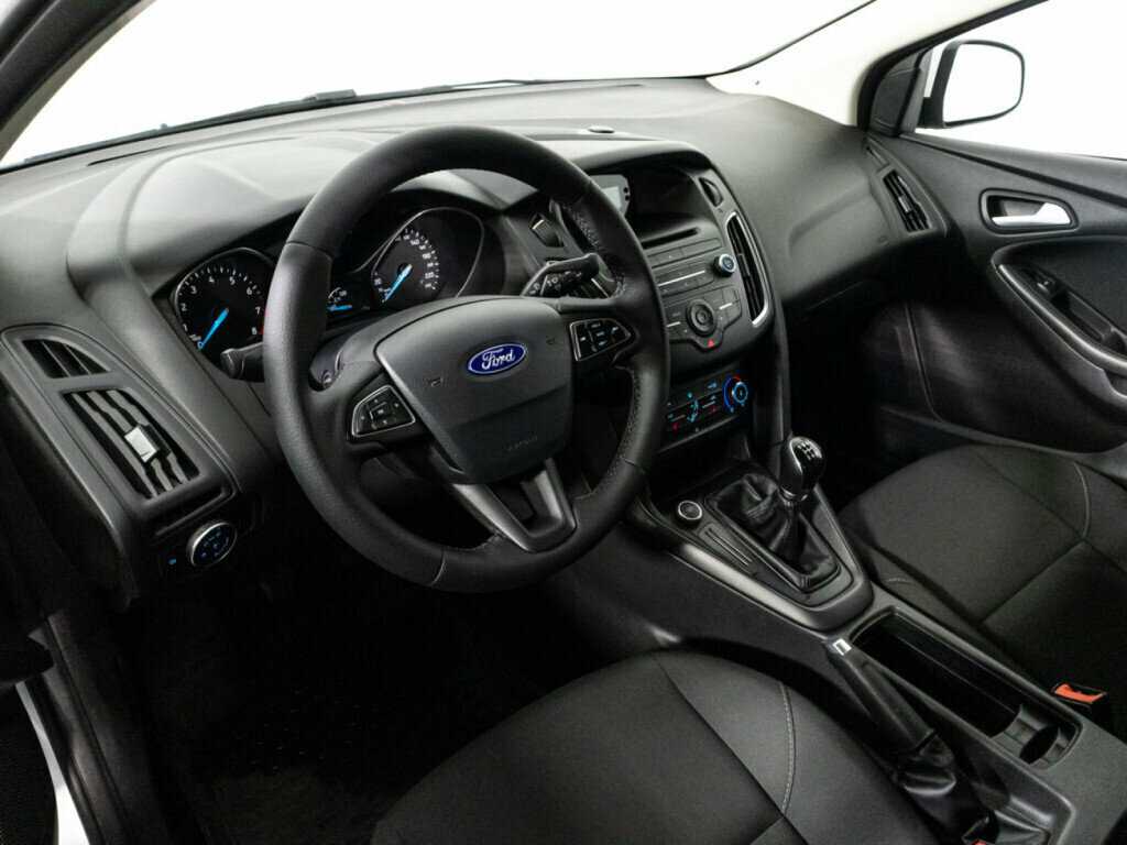 Ford Focus б/у, 2018, Механическая. Фото: #10