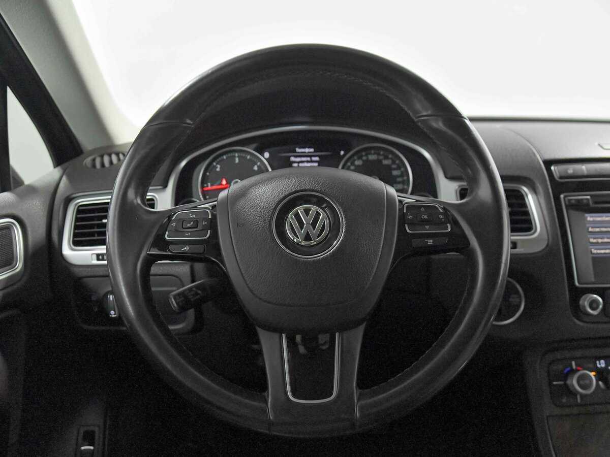 Volkswagen Touareg б/у, 2016, Автоматическая. Фото: #8