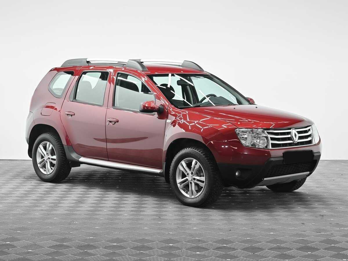 Renault Duster б/у, 2014, Автоматическая. Фото: #1