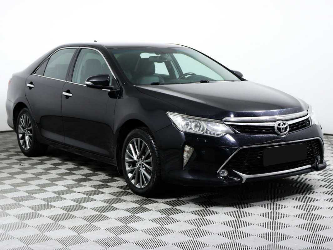 Toyota Camry б/у, 2015, Автоматическая. Фото: #2
