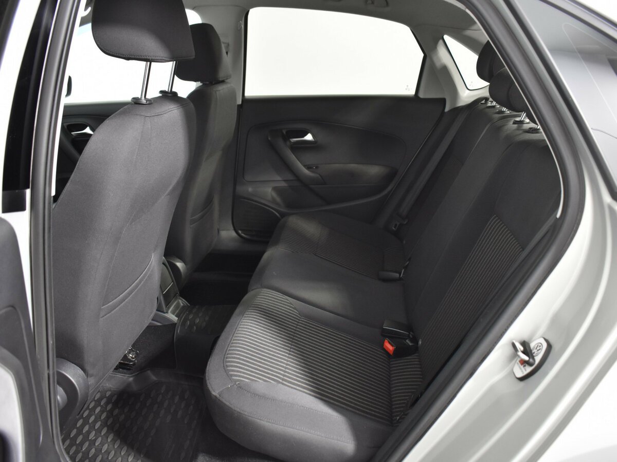 Volkswagen Polo б/у, 2014, Механическая. Фото: #11