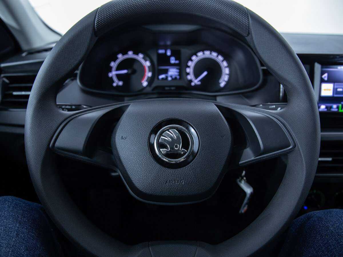 Skoda Rapid б/у, 2021, Механическая. Фото: #11
