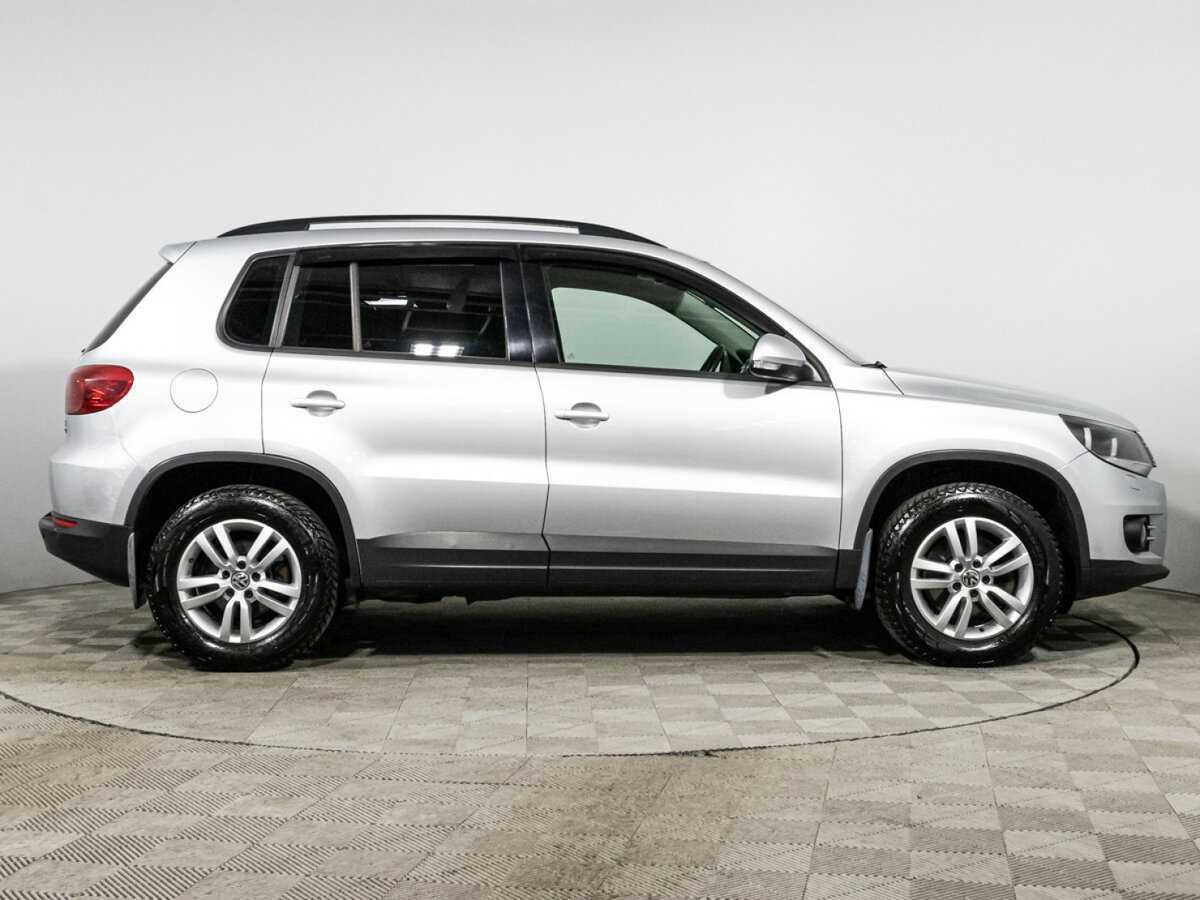 Volkswagen Tiguan б/у, 2015, Роботизированная. Фото: #3