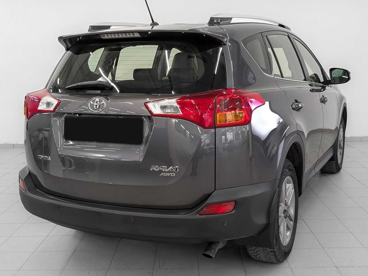 Toyota RAV4 б/у, 2014, Автоматическая. Фото: #4