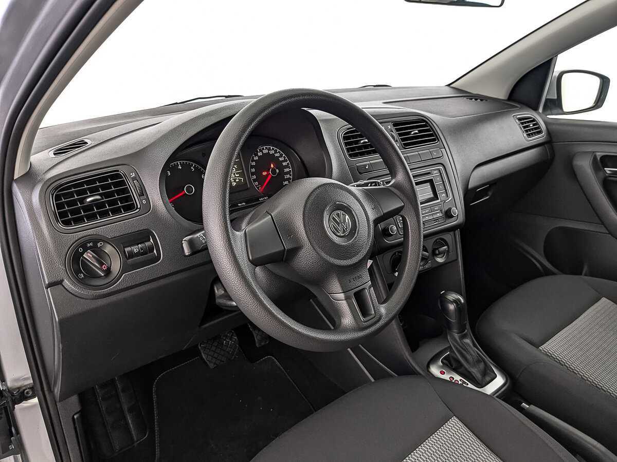 Volkswagen Polo б/у, 2015, Автоматическая. Фото: #14