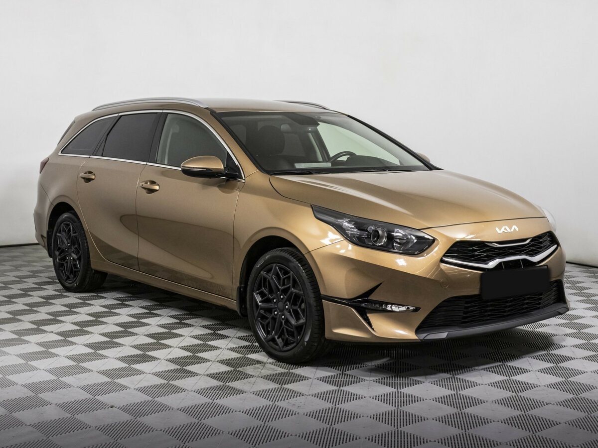 Kia Ceed б/у, 2022, Автоматическая. Фото: #2