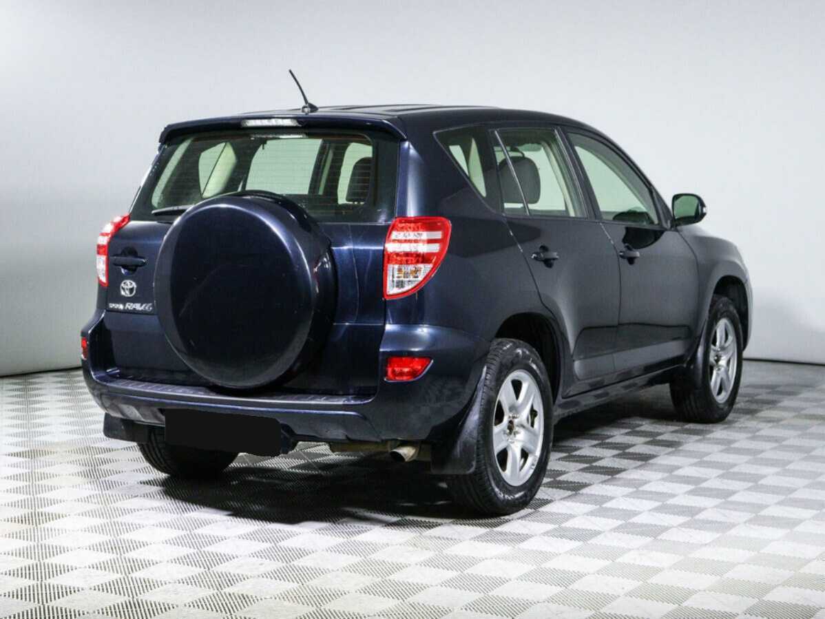 Toyota RAV4 б/у, 2012, Механическая. Фото: #3