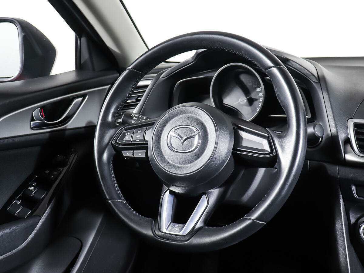Mazda 3 б/у, 2018, Автоматическая. Фото: #16