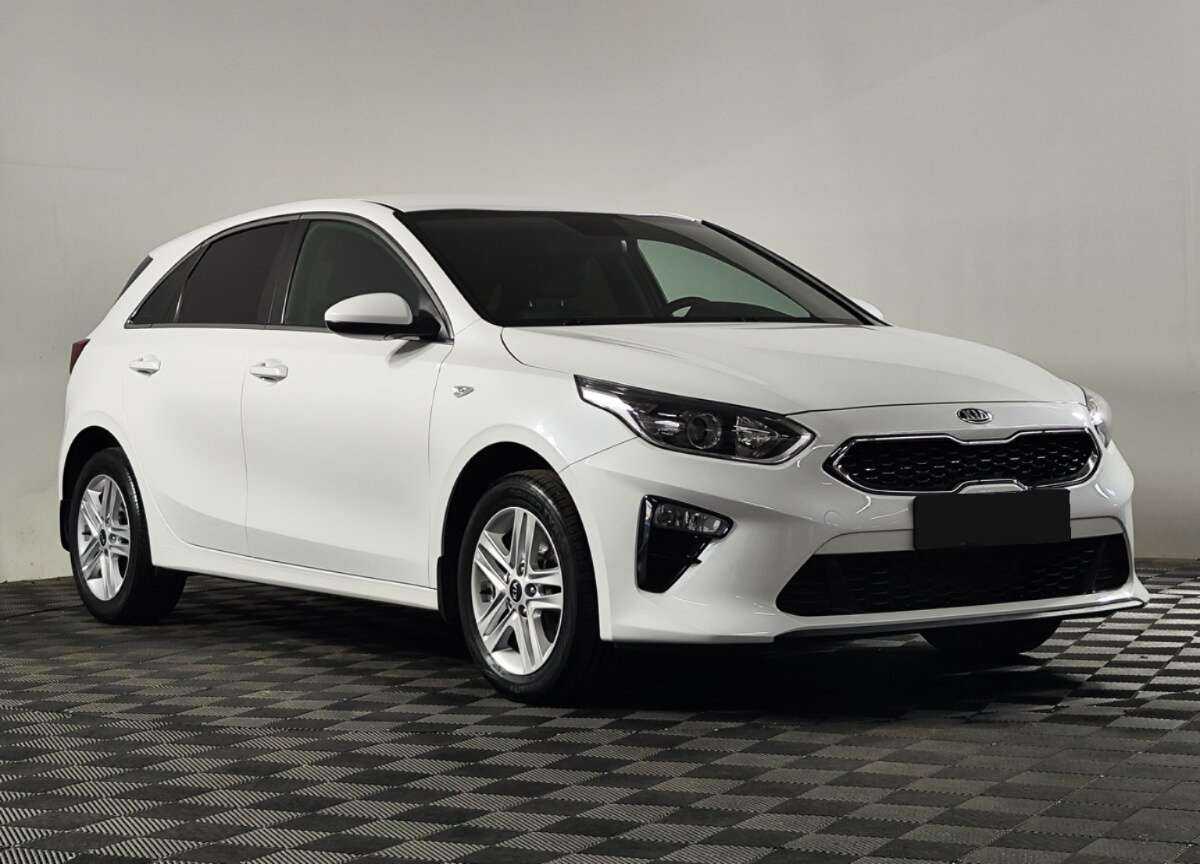 Kia Ceed б/у, 2020, Автоматическая. Фото: #1