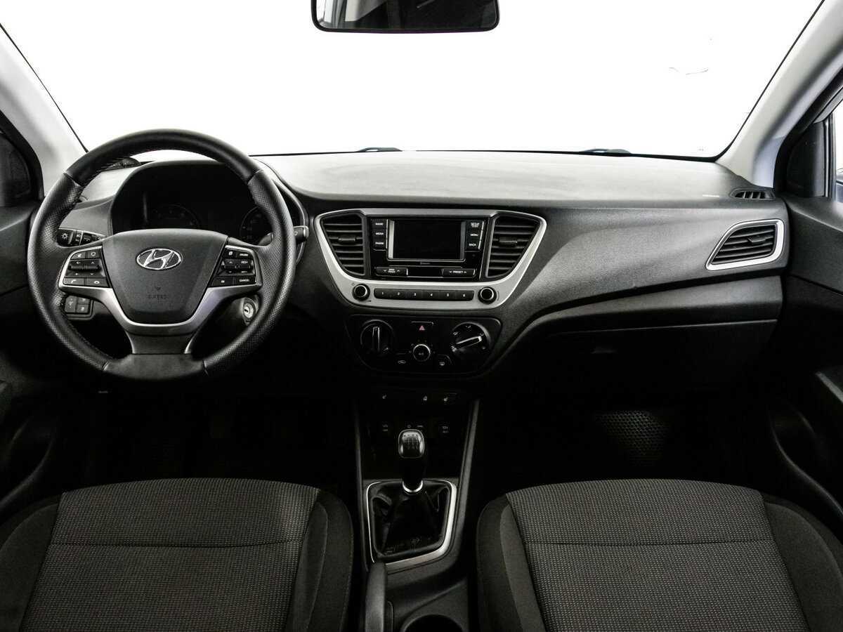 Hyundai Solaris б/у, 2018, Механическая. Фото: #7